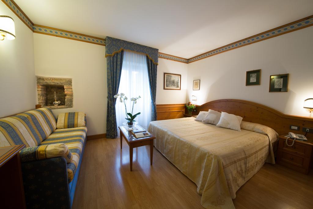 Hotel Locanda Al Pomo D'Oro Cividale del Friuli Pokoj fotografie